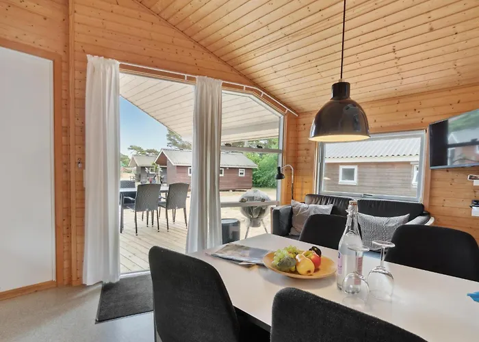 Beautiful In With Kitchen *